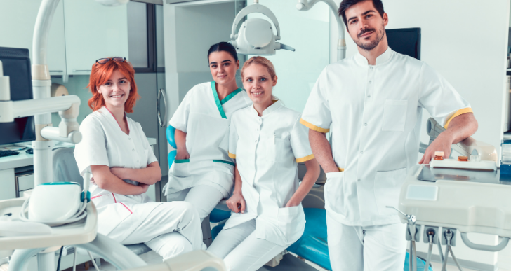 Cultura Organizacional: Como Alinhar Sua Equipe aos Valores da Clínica Odontológica